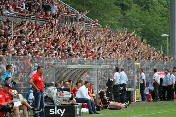 SV Sandhausen vs 1. FC Kaiserslautern (1-1) (9)