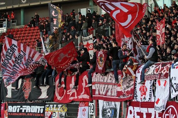 Eintracht Braunschweig vs 1. FC Kaiserslautern (1-0) (8)