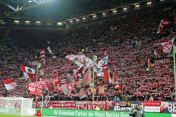 1. FC Kaiserslautern vs SpVgg Fürth (2-1) (8)