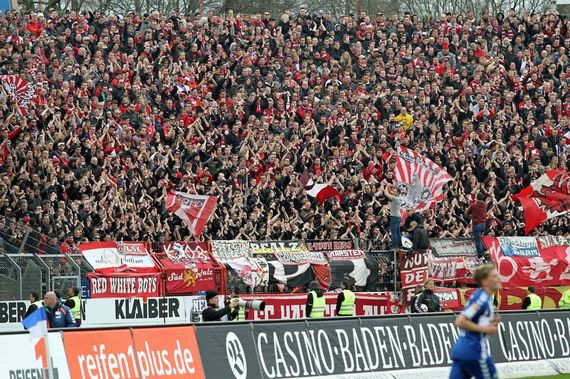 Karlsruher SC vs 1. FC Kaiserslautern (0-0) (10)