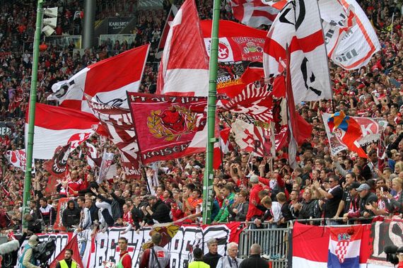 1. FC Kaiserslautern vs Eintracht Braunschweig (2-1) (13)