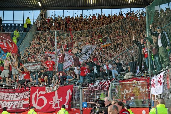 VfL Bochum vs 1. FC Kaiserslautern (0-2) (9)