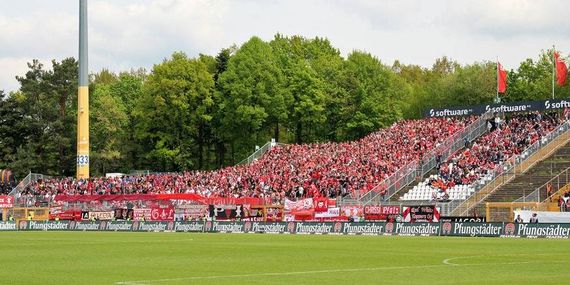SV Darmstadt 98 vs 1. FC Kaiserslautern (3-2) (1)