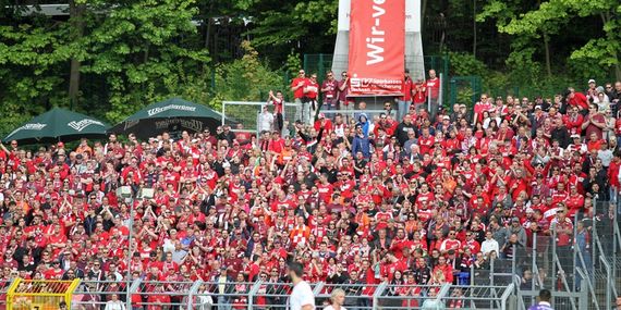 FC Erzgebirge Aue vs 1. FC Kaiserslautern (0-0) (8)