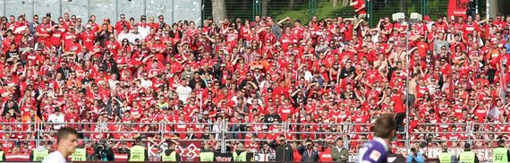 FC Erzgebirge Aue vs 1. FC Kaiserslautern (0-0) (9)