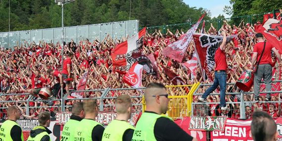 FC Erzgebirge Aue vs 1. FC Kaiserslautern (0-0) (18)