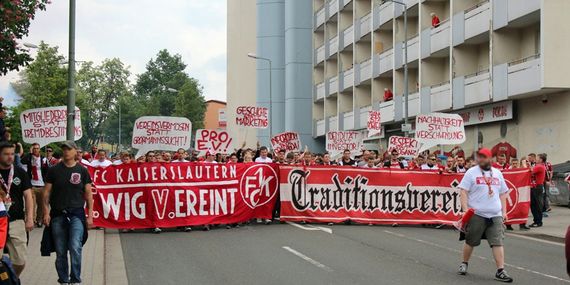 1. FC Kaiserslautern vs FC Ingolstadt 04 (1-1) (40)
