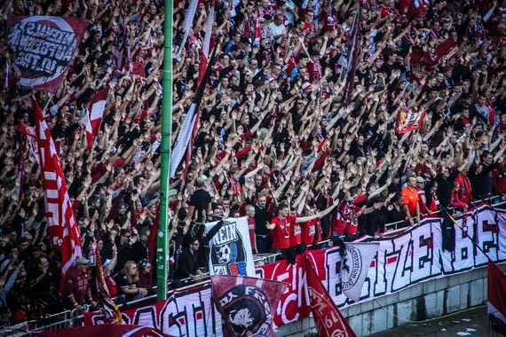 1. FC Kaiserslautern vs Karlsruher SC (2-0) (12)