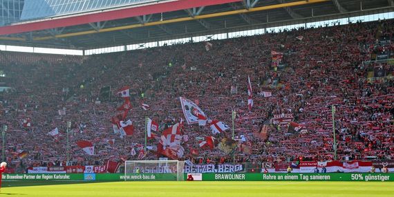 1. FC Kaiserslautern vs Karlsruher SC (2-0) (13)