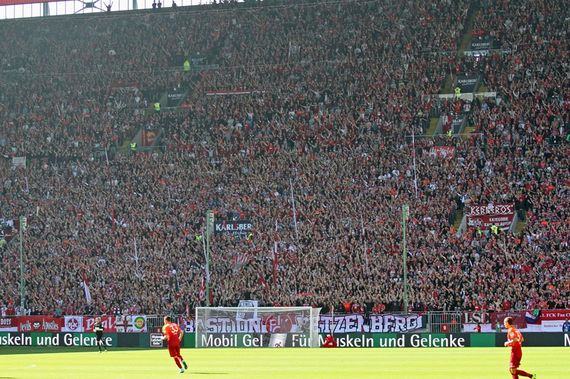 1. FC Kaiserslautern vs Karlsruher SC (2-0) (27)