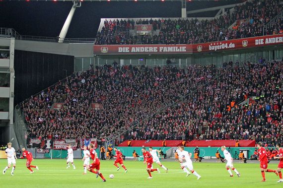 Bayer 04 Leverkusen vs 1. FC Kaiserslautern (2-0 n.V.) (1)