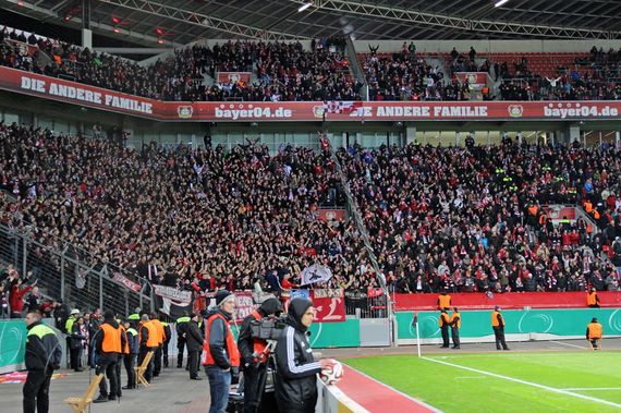 Bayer 04 Leverkusen vs 1. FC Kaiserslautern (2-0 n.V.) (8)