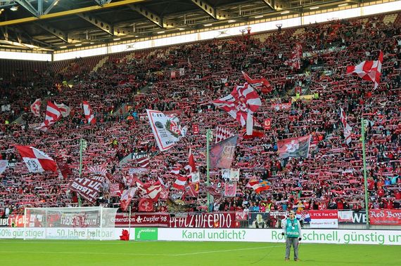 1. FC Kaiserslautern vs Fortuna Düsseldorf (3-0) (9)