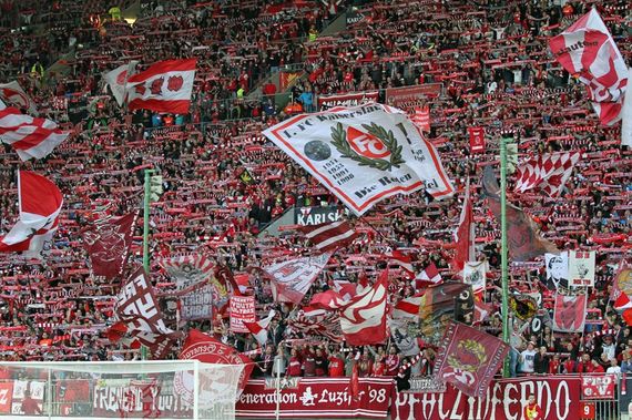 1. FC Kaiserslautern vs Fortuna Düsseldorf (3-0) (10)