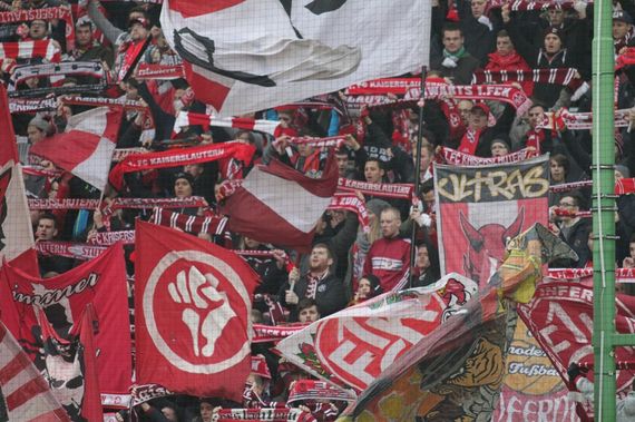 1. FC Kaiserslautern vs MSV Duisburg (2-0) (4)