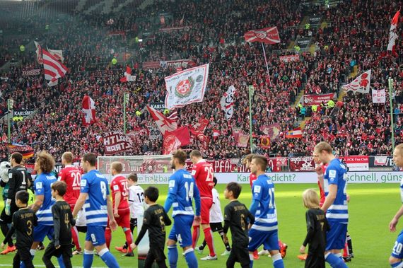 1. FC Kaiserslautern vs MSV Duisburg (2-0) (5)