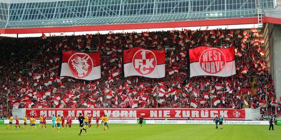 1. FC Kaiserslautern vs Eintracht Braunschweig (0-0) (9)