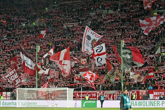 1. FC Kaiserslautern vs VfL Bochum (0-2) (2)