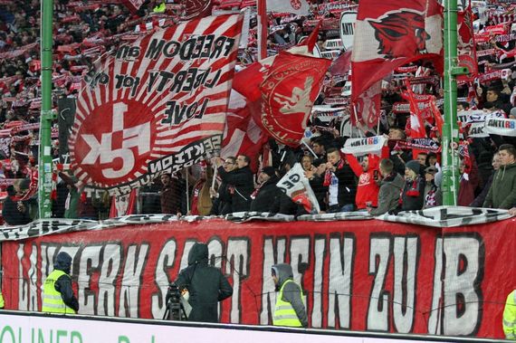 1. FC Kaiserslautern vs RB Leipzig (1-1) (19)