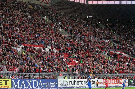 1. FC Kaiserslautern vs SC Paderborn (1-0) (2)