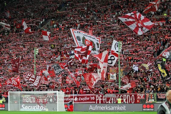 1. FC Kaiserslautern vs SC Paderborn (1-0) (8)