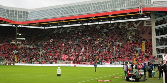 1. FC Kaiserslautern vs 1. FC Nürnberg (0-3) (1)