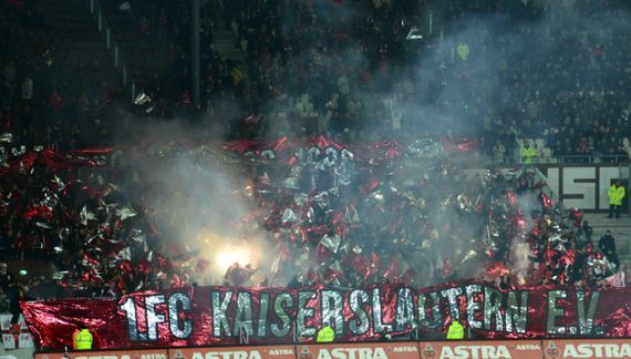 FC St. Pauli vs 1. FC Kaiserslautern (0-0) (4)