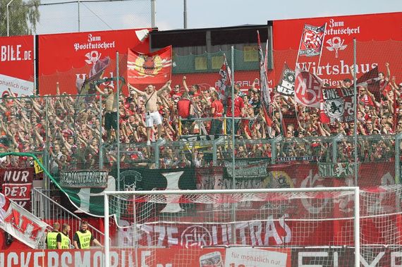 Würzburger Kickers vs 1. FC Kaiserslautern (1-1) (13)