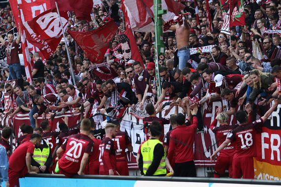 1. FC Kaiserslautern vs SpVgg Fürth (2-0) (13)