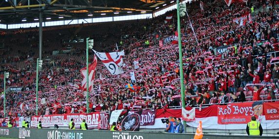 1. FC Kaiserslautern vs FC St. Pauli (1-2) (3)