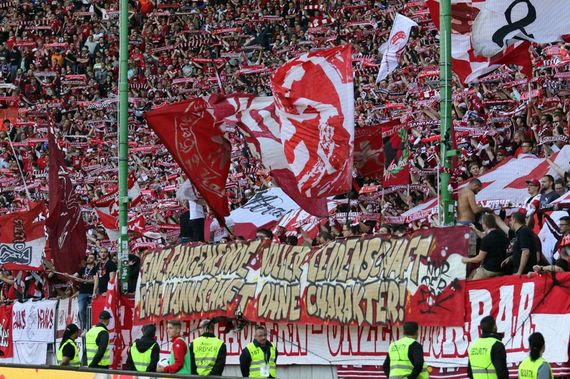 1. FC Kaiserslautern vs 1. FC Nürnberg (1-0) (19)