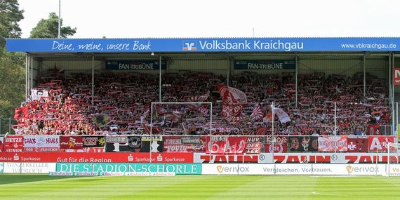 SV Sandhausen vs 1. FC Kaiserslautern (2-0) (8)