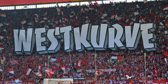 1. FC Kaiserslautern vs VfB Stuttgart (0-1) (16)