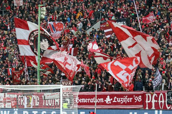 1. FC Kaiserslautern vs DSC Arminia Bielefeld (0-2) (10)