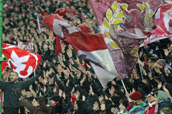 1. FC Kaiserslautern vs Holstein Kiel (1-0) (9)