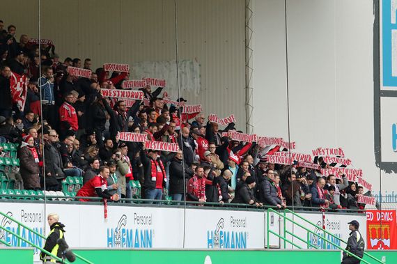SpVgg Fürth vs 1. FC Kaiserslautern (2-1) (18)
