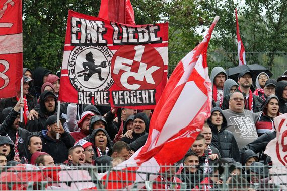 Holstein Kiel vs 1. FC Kaiserslautern (2-1) (4)