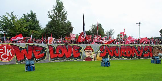 Holstein Kiel vs 1. FC Kaiserslautern (2-1) (12)
