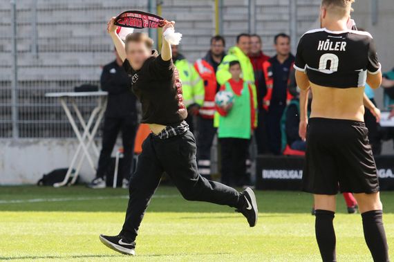 SV Sandhausen vs 1. FC Kaiserslautern (1-0) (2)
