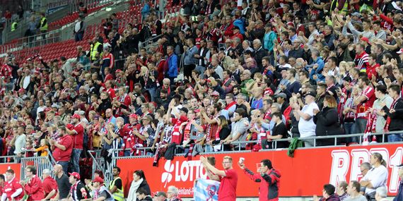 1. FC Kaiserslautern vs SpVgg Fürth (3-0) (13)