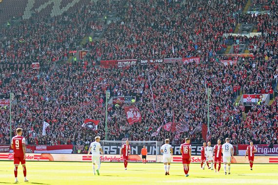 1. FC Kaiserslautern vs Sportfreunde Lotte (2-1) (5)