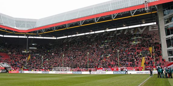 1. FC Kaiserslautern vs SG Sonnenhof-Großaspach (2-0) (1)