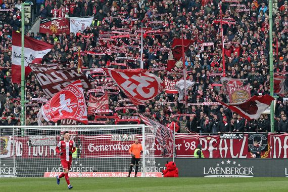 1. FC Kaiserslautern vs SG Sonnenhof-Großaspach (2-0) (5)