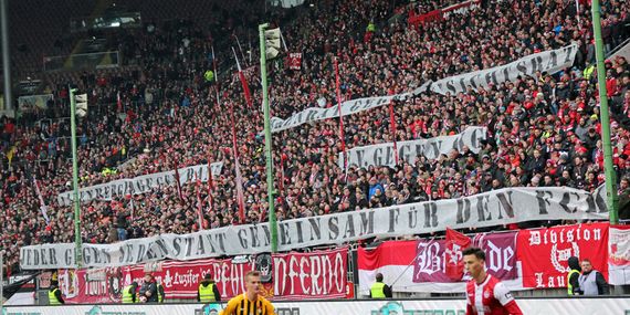 1. FC Kaiserslautern vs SG Sonnenhof-Großaspach (2-0) (12)