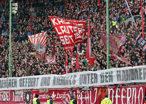 1. FC Kaiserslautern vs Hallescher FC (0-0)