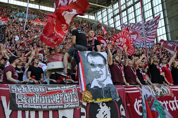 1. FC Kaiserslautern vs FC Hansa Rostock (0-2) (9)