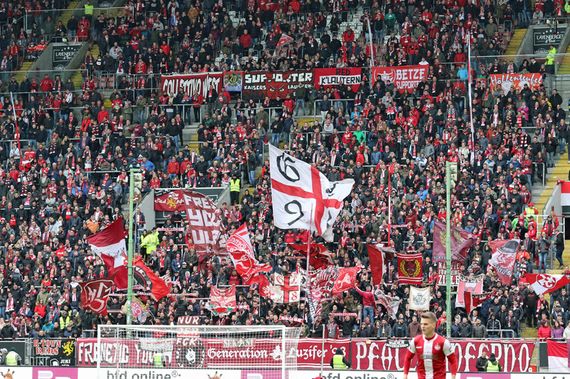 1. FC Kaiserslautern vs SpVgg Unterhaching (4-0) (6)