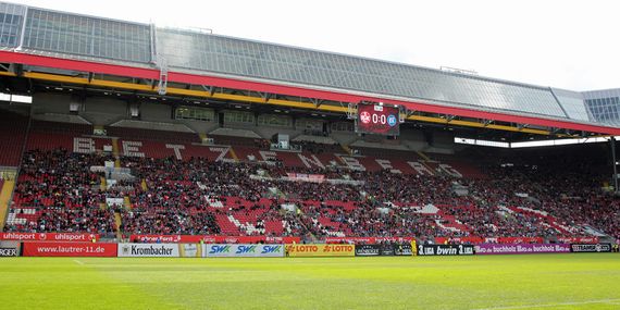 1. FC Kaiserslautern vs Karlsruher SC (0-0) (1)