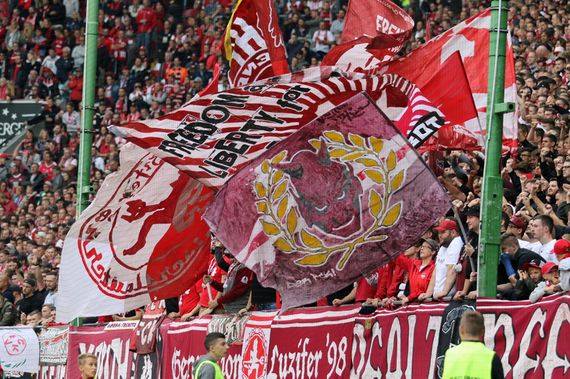 1. FC Kaiserslautern vs Karlsruher SC (0-0) (9)