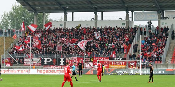 FSV Zwickau vs 1. FC Kaiserslautern (1-1) (4)